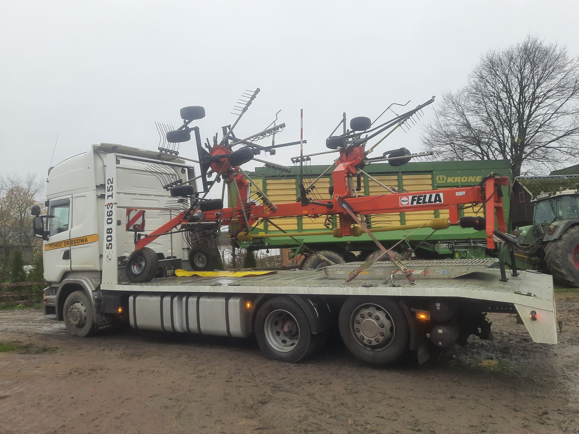 Usługi transportowe transport maszyn rolniczych i budowlanych