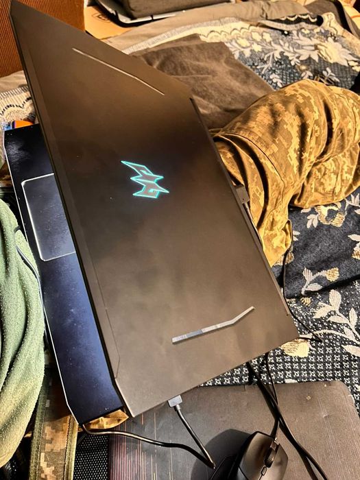 Acer Predator Helios 300 PH 315-53 на разборку або для офісу