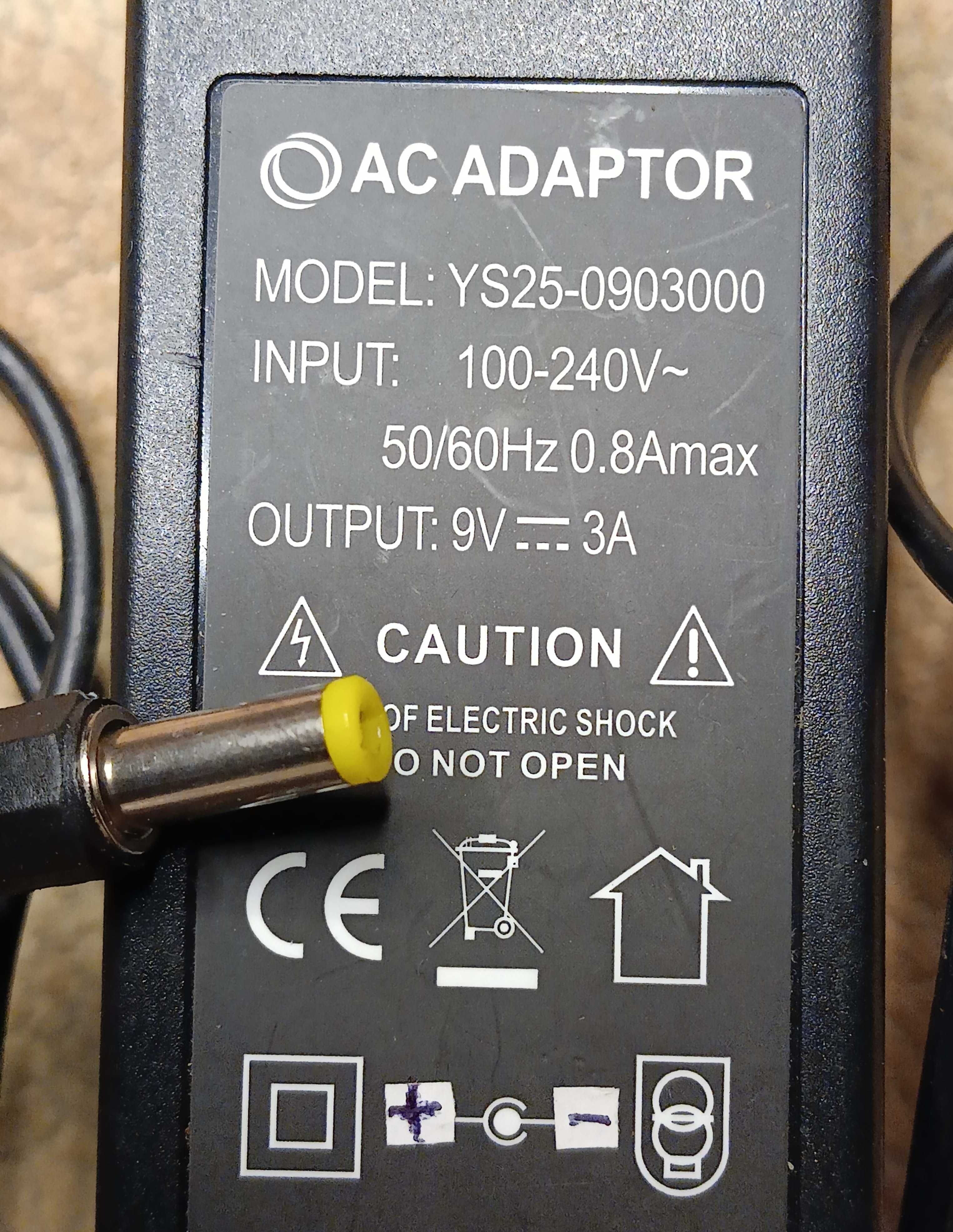 Блок питания для гитарного процессора POD HD 9V 3A LINE 6