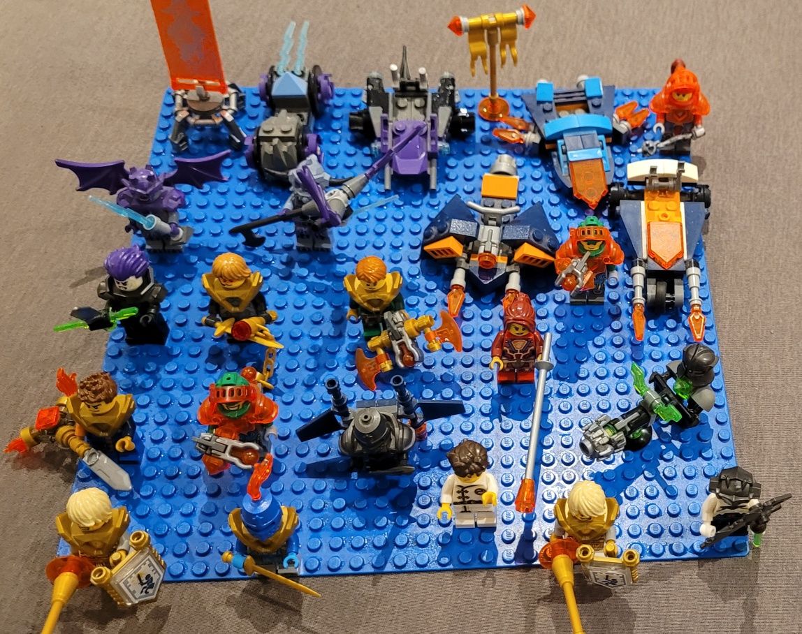 Lego Nexo Knights Figurki kolekcjonerskie i pojazdy