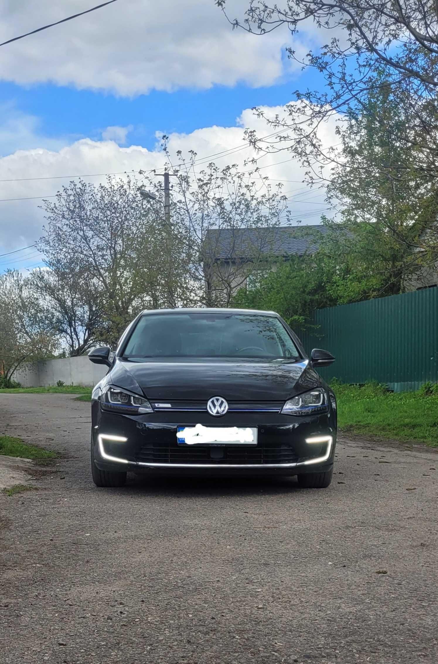 Volkswagen e-Golf 2016