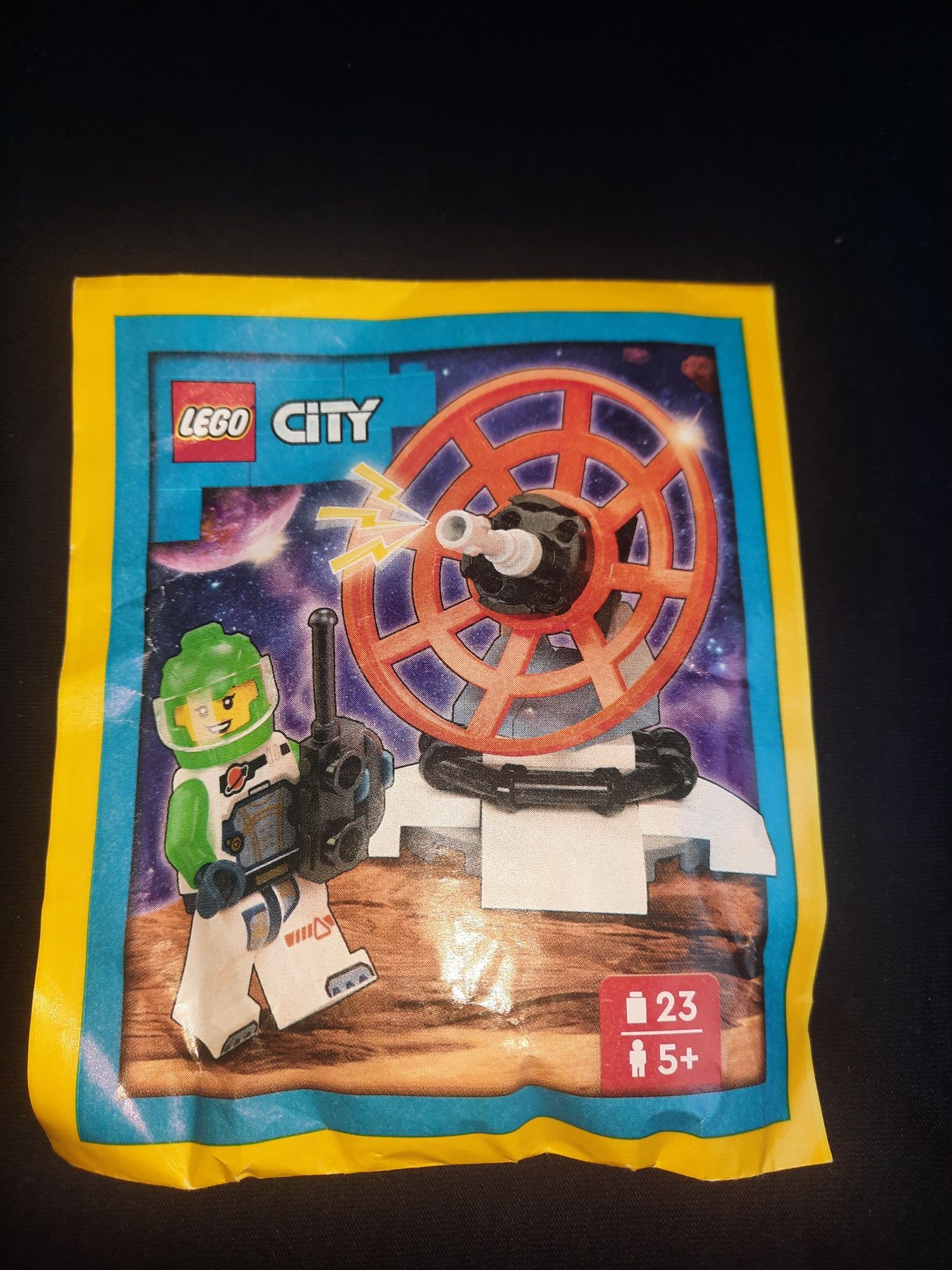 Lego City saszetka-  Astronauta i satelitą kosmiczny 952411