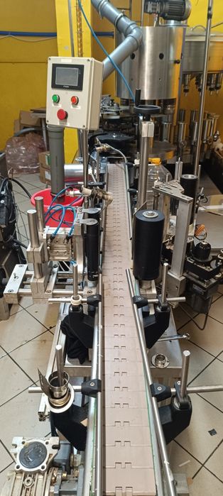 Etykieciarka do opakowań okrągłych