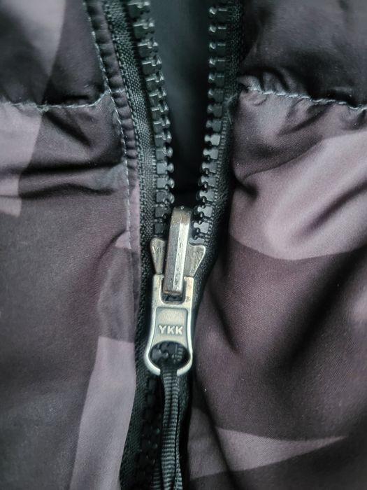 The North Face kaws x xl kurtka zimowa puchowa