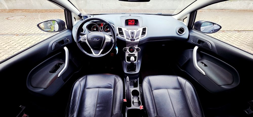 Ford Fiesta 1.6 tdci 2011r.