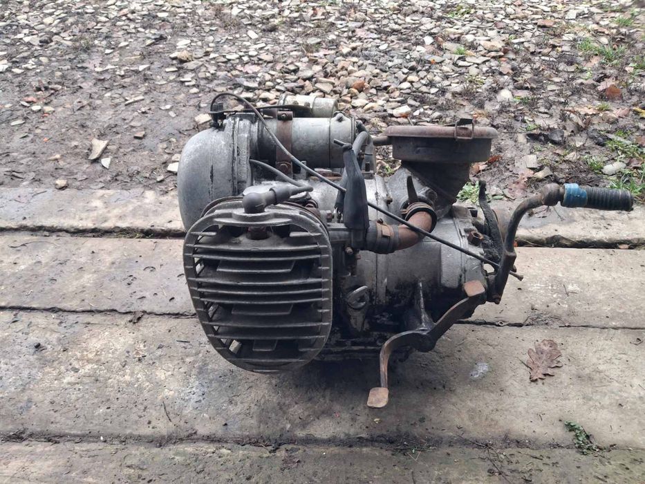 Продам мотоцикл Урал м 67 36