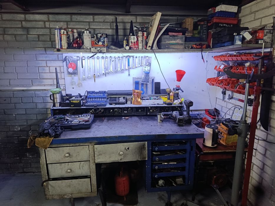 Продам бокс СТО, ГСК Кіровець