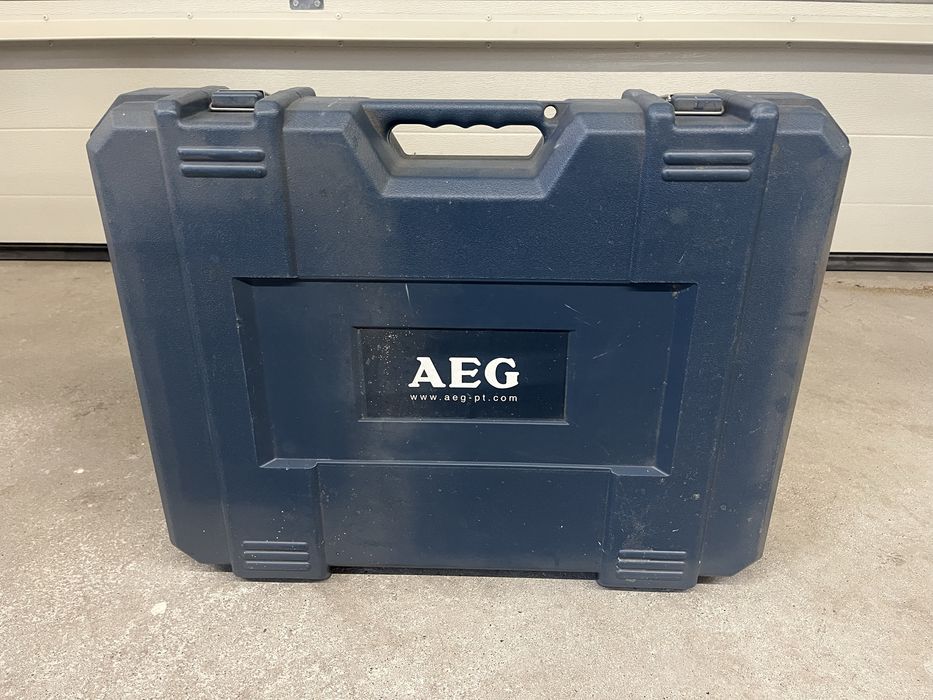 Młot udarowy AEG PN 4000 E