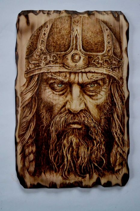 Вождь викингов . Выжигание по дереву