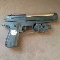 Іграшковий пістолет Beretta