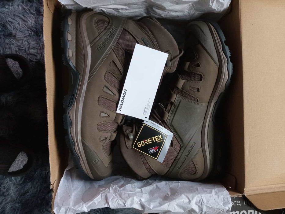 Нові черевики Соломон 44 розмір.