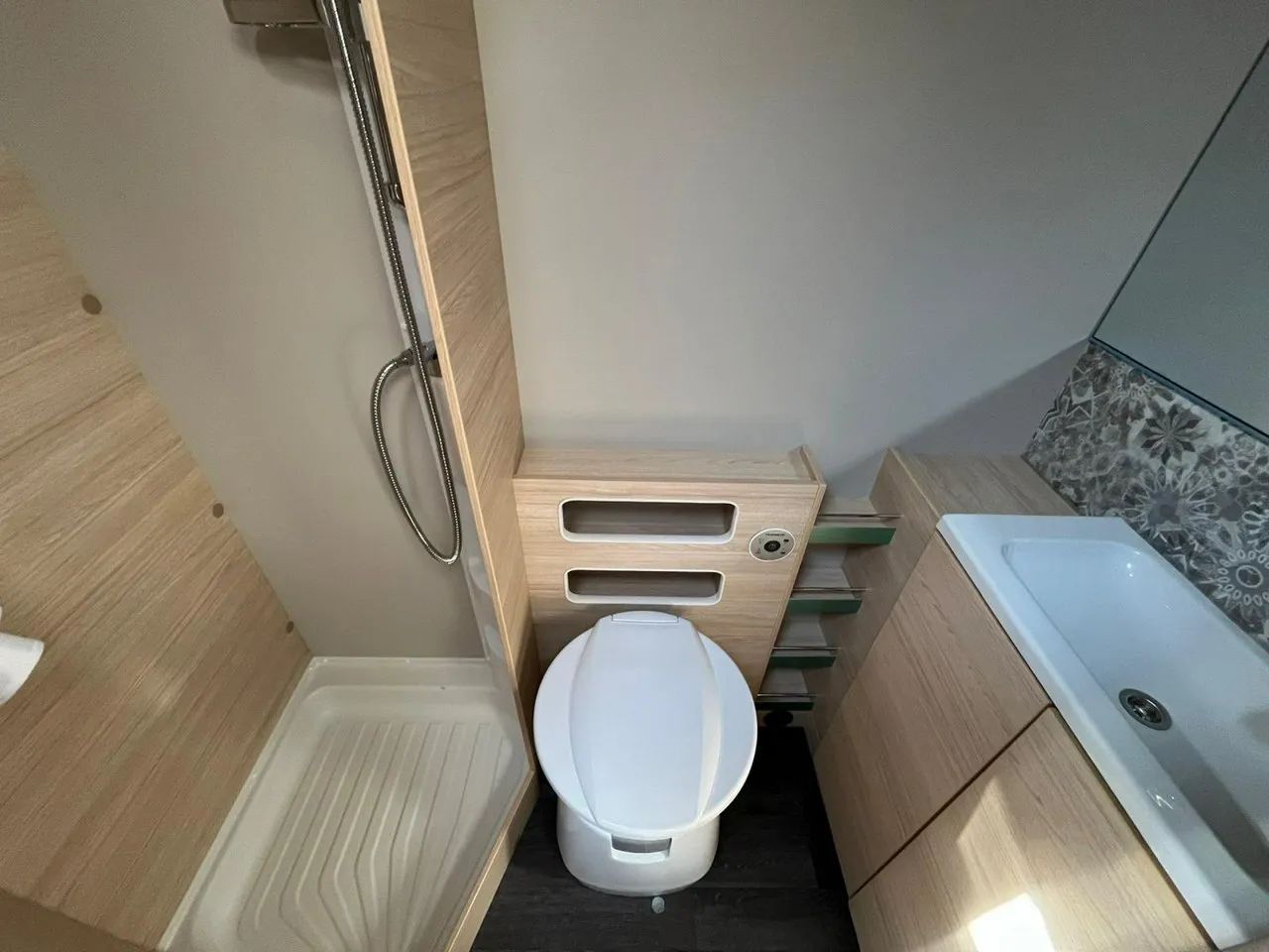 Weinsberg 500QDK  2024, 6-osobowa, Klima, Solary, Mover, nowa przyczepa, Cesja leasingu