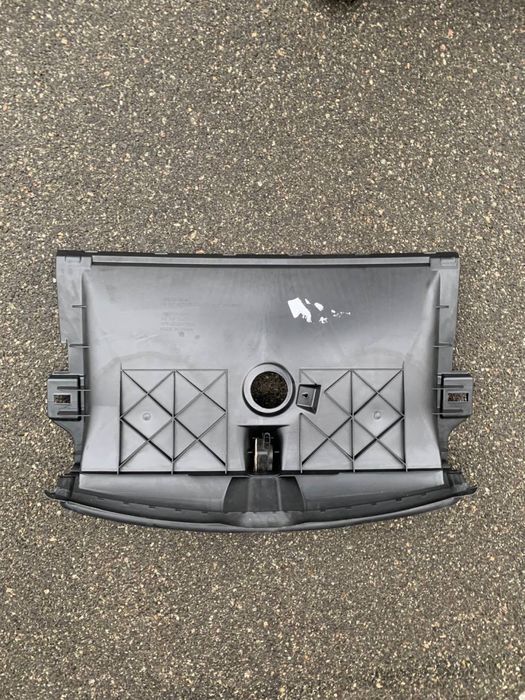 TESLA, MODEL 3, Жалюзі дефлектор люверс з моторчиком 2023- тесла 3