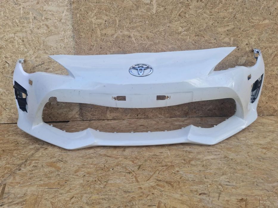 TOYOTA GT86 LIFT ZDERZAK PRZÓD 57704CA030