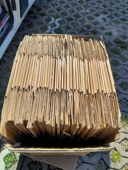 Karton 3w 25x19x13.  40 szt