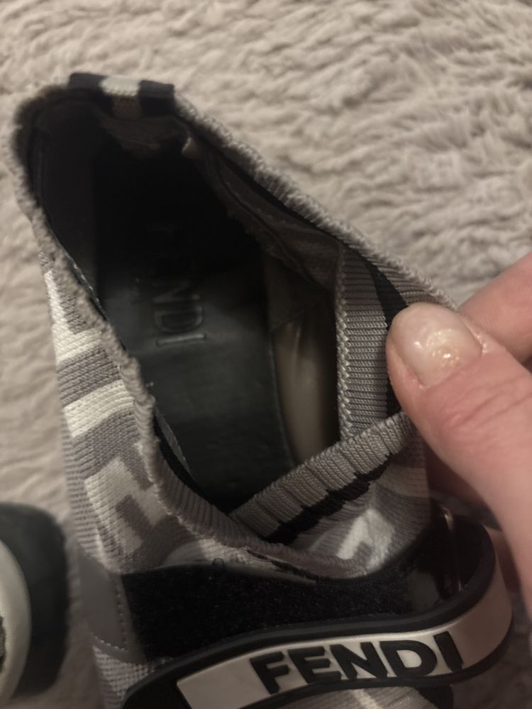 Buty damskie Fendi rozmiar 36