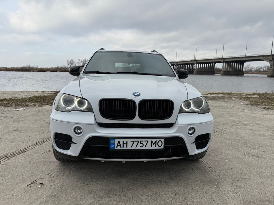 Продам BMW x5 e70