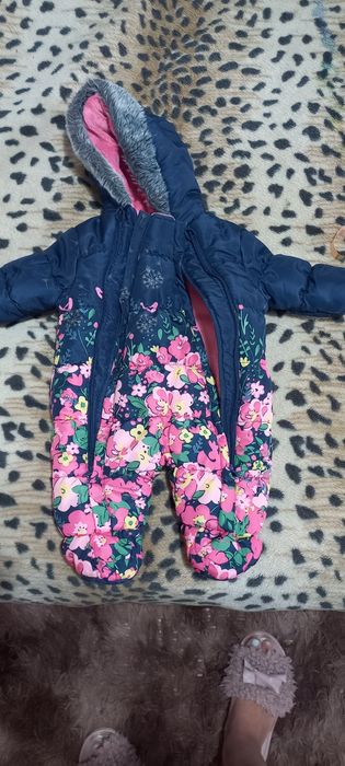 Комбинезон для новорожденной