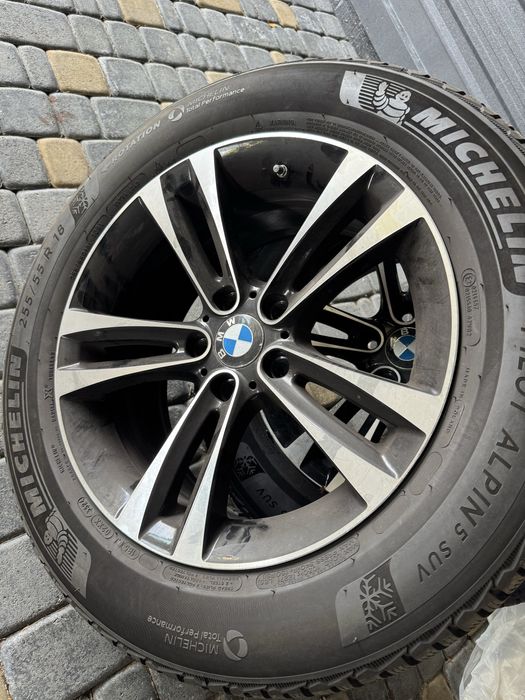 Шини,диски в зборі