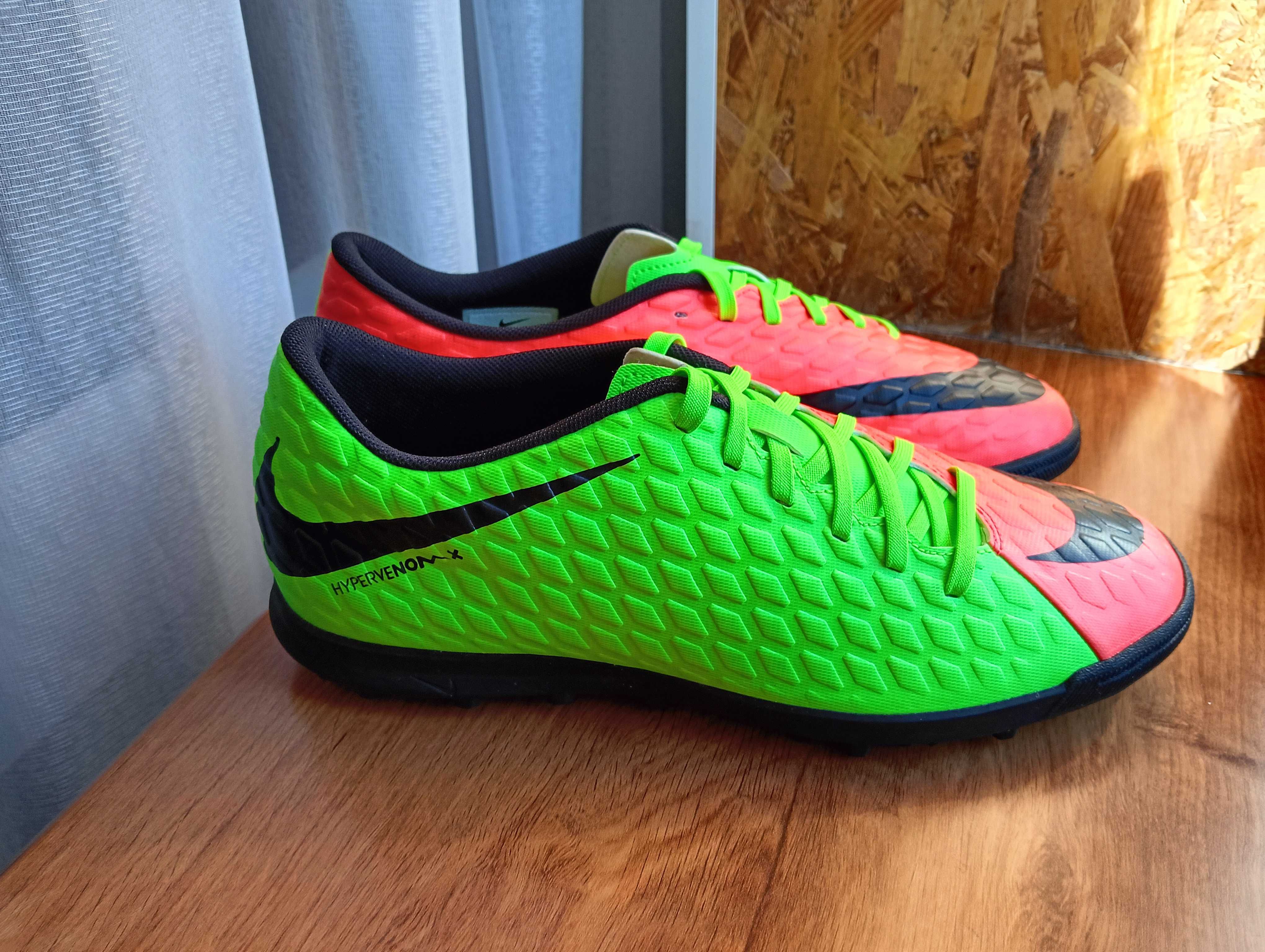 Сороконожки 41 (42) Nike Hypervenom Phade III. (бутси кросівки)