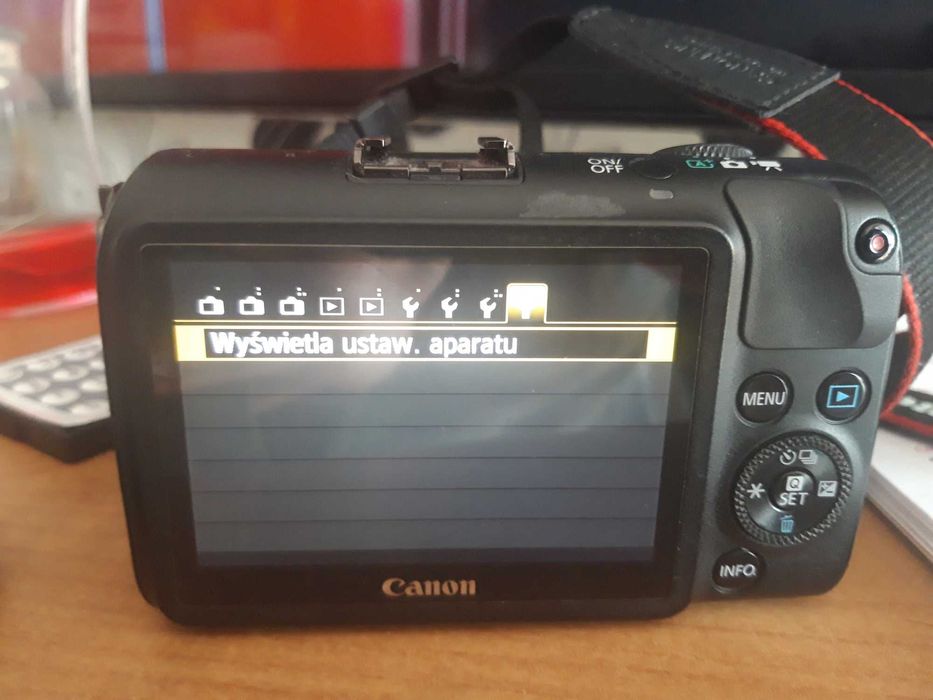 Canon EOS M Kit EF-M 18-55 IS STM Kit SPEEDLITE 90EX