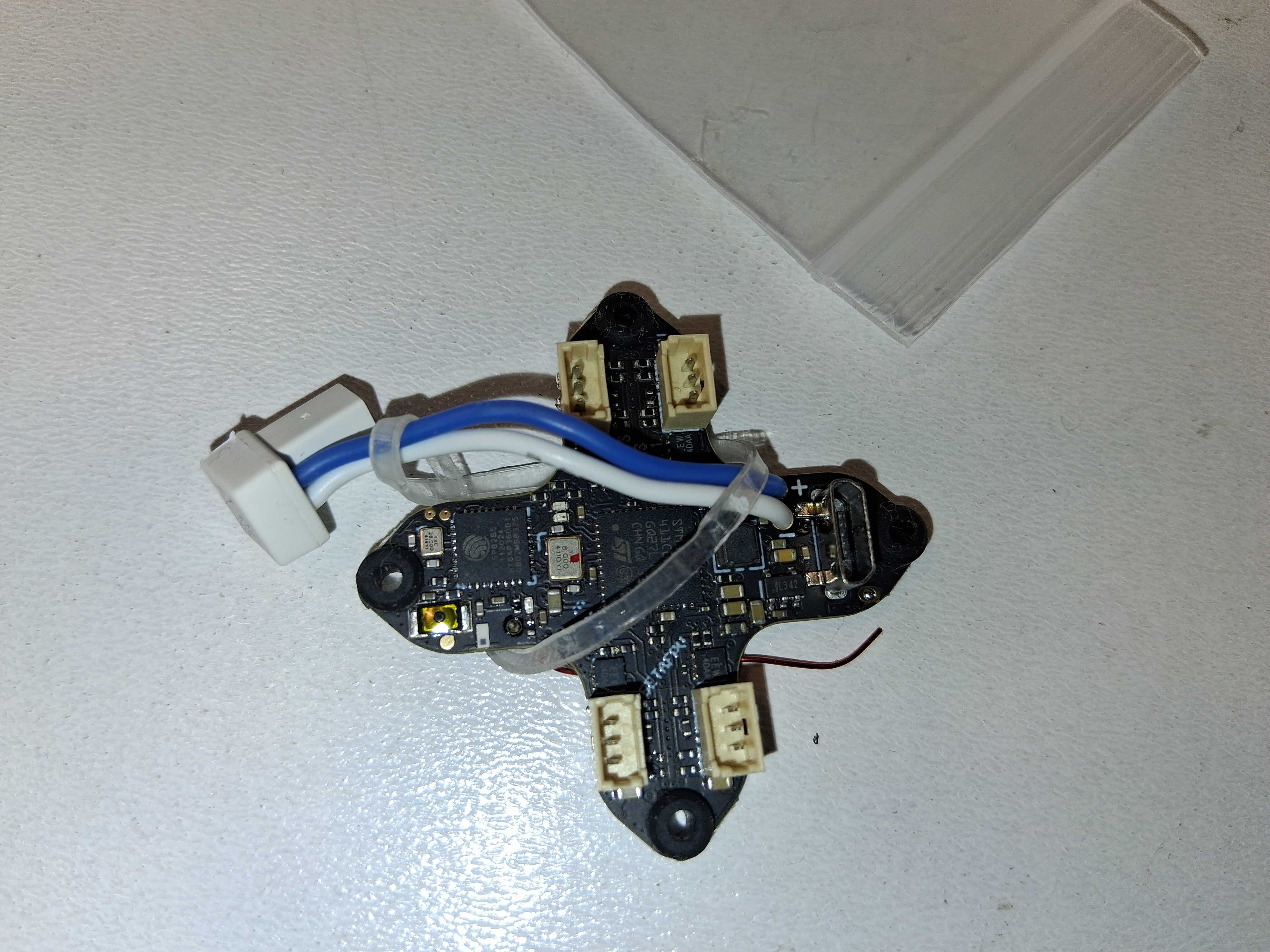 E048 BETAFPV Seria PV 65/75mm 1S Kontroler Lotu Drona FPV