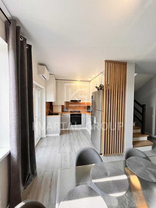 БЕЗ КОМІСІЇ! Дуплекс з ремонтом і меблями. ОКРЕМИЙ заїзд