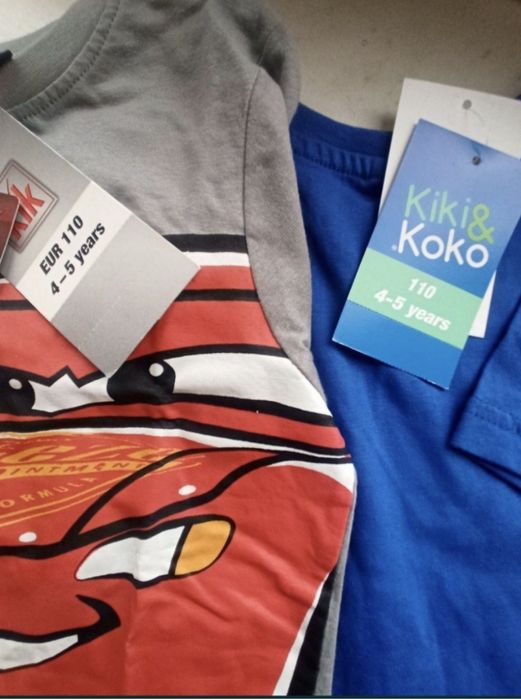 Две футболочки новые на 4-5 лет