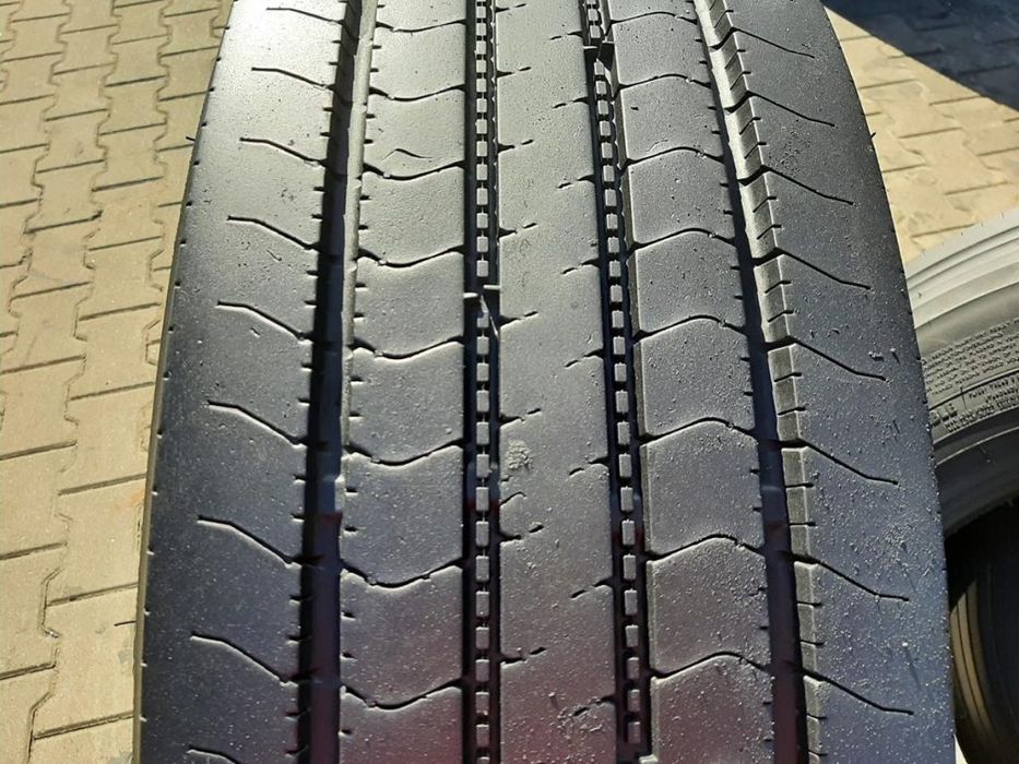 2x Opona używana ciężarowa 295/80R22.5 BRIDGESTONE 500zł(szt.) C2580