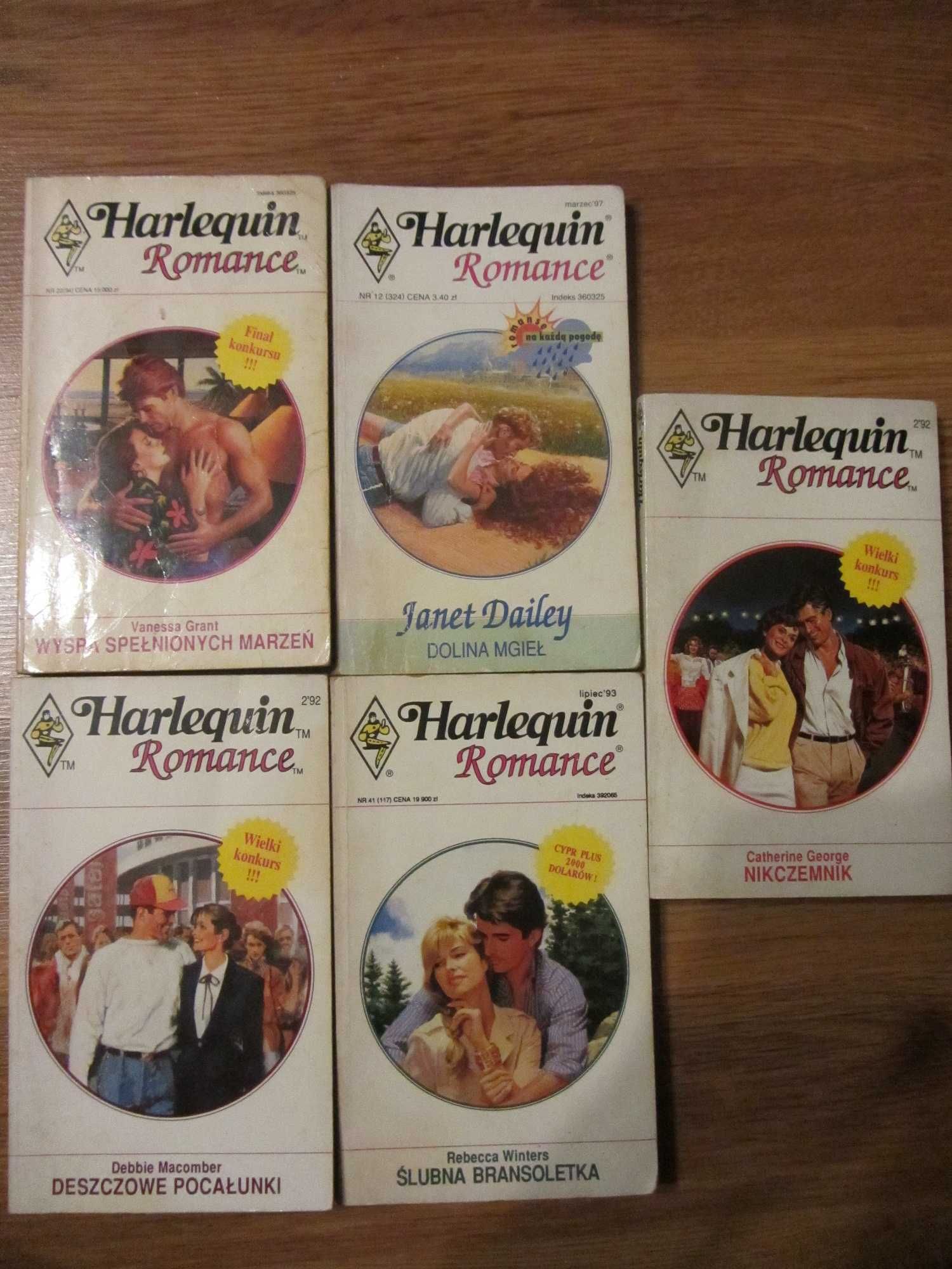 Harlequin romance nikczemnik dolina mgieł