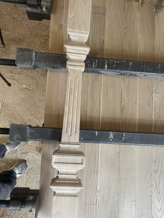 Балясини,стовпи,різьблені