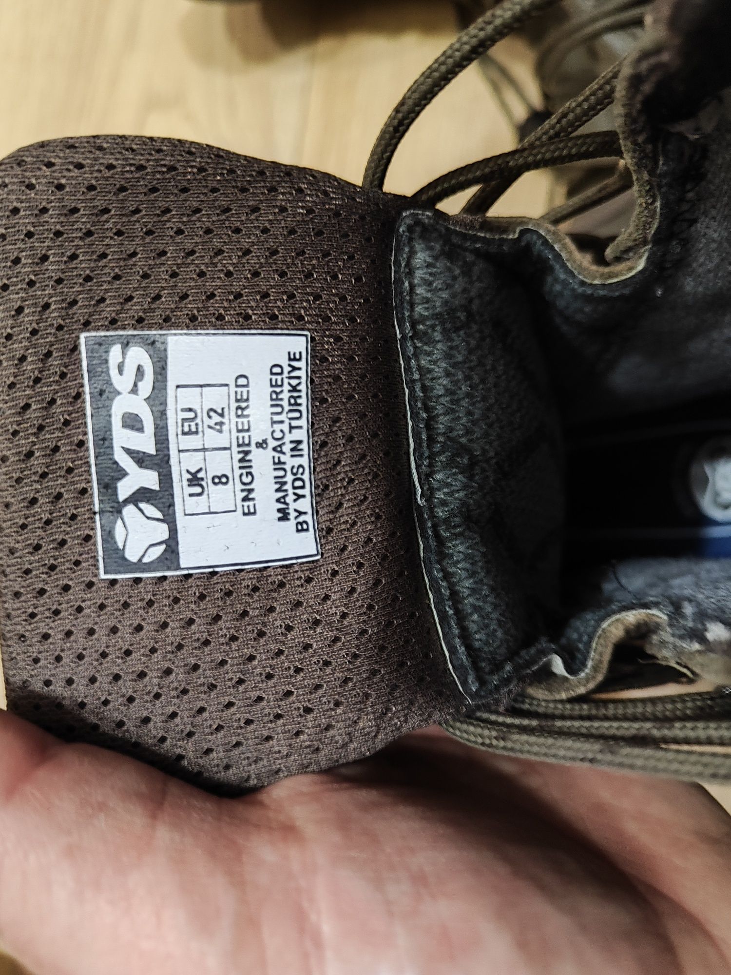 Берці YDS зимові Vibram р. 42
