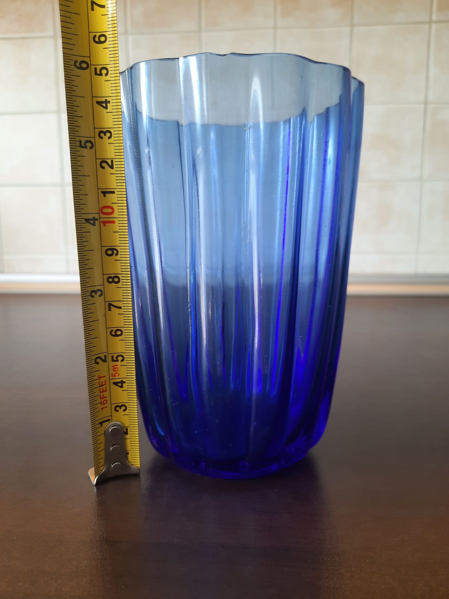 Niebieski wazon kobaltowe szkło niebieskie szkło