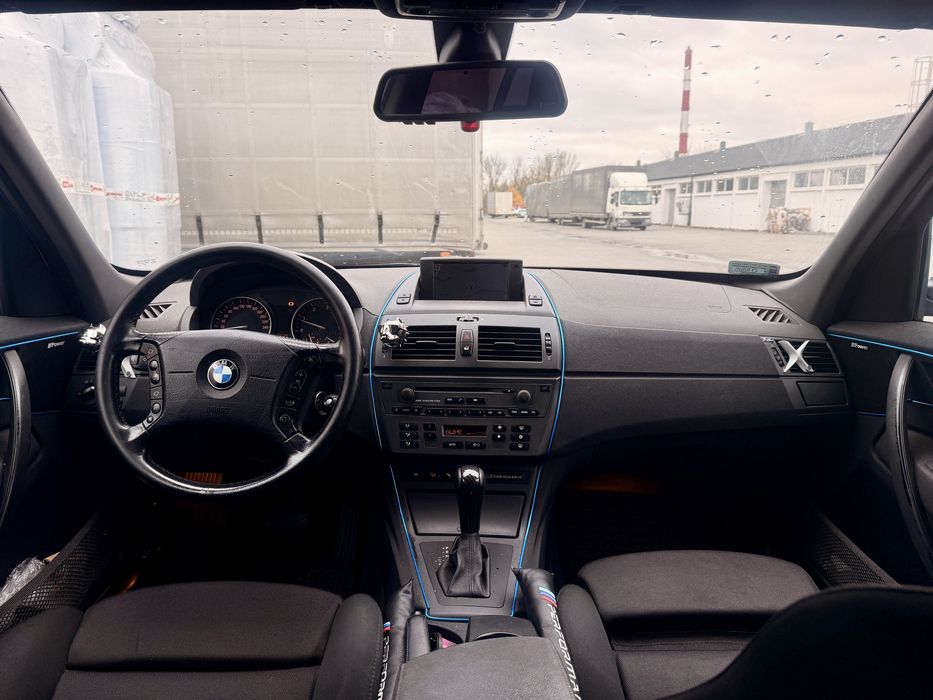 Bmw x3 3.0 x drive sprzedam opony wielosezonowe 16