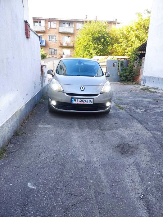 Рено гранд сценік 3