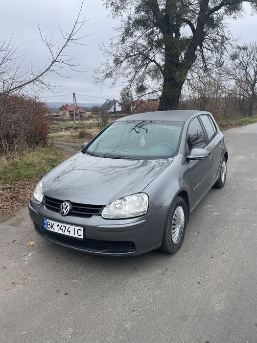 Подається гольф 5 , 1.9 тді