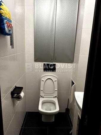 Продаж 2 кімнатної квартири, Білицька, 18, Подільський район