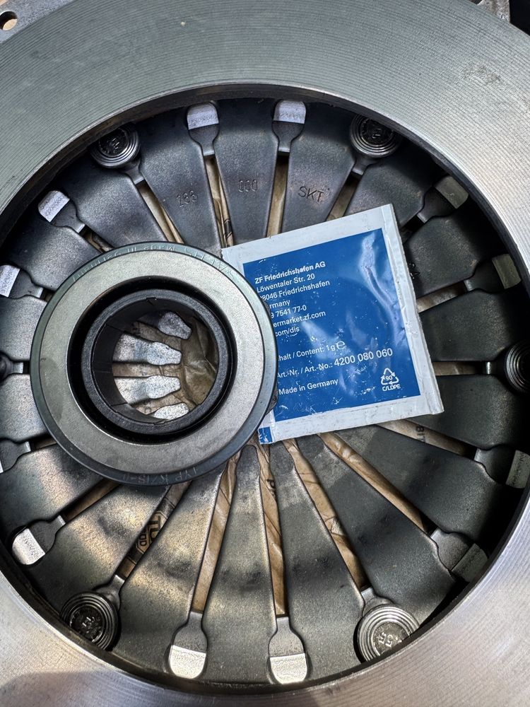 Nowe sprzeglo sachs
