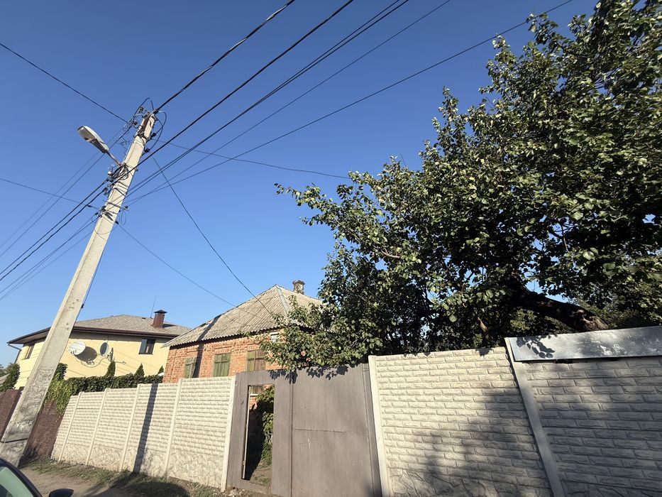 Продам дом на Немышле, метро Армейская 7 минут, участок 8 соток