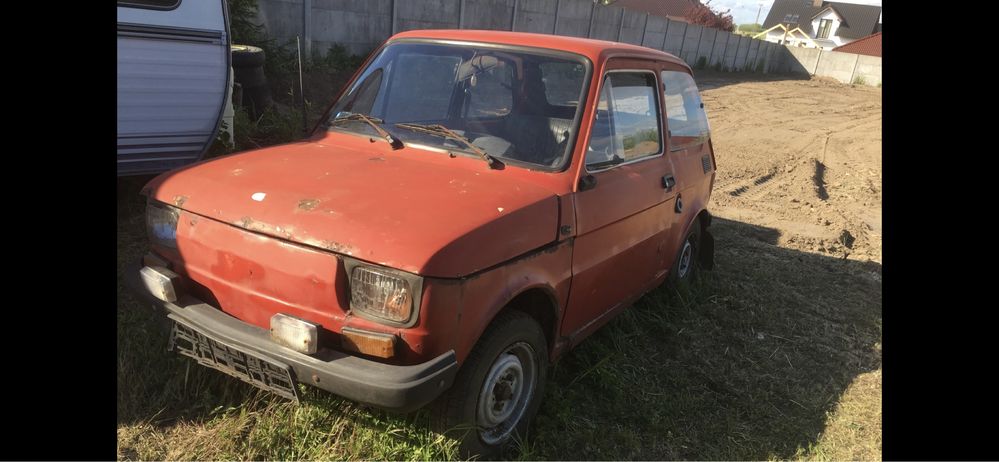 Maluch Fiat 126 p niesprawny