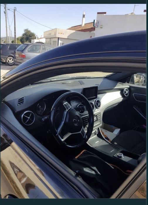 Mercedes CLA 220 pack night automatico