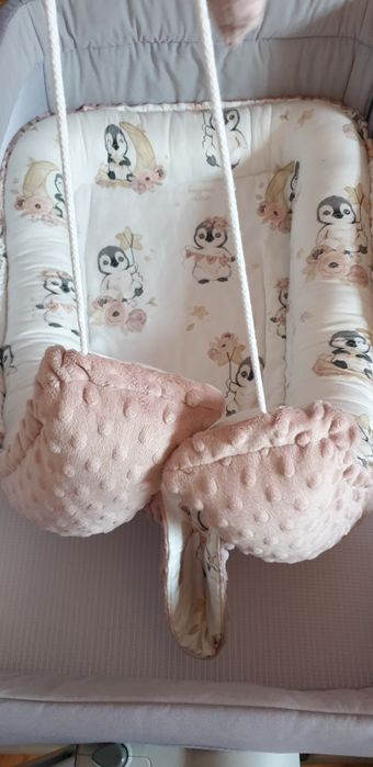 Kokon do łóżka dziecięcego.