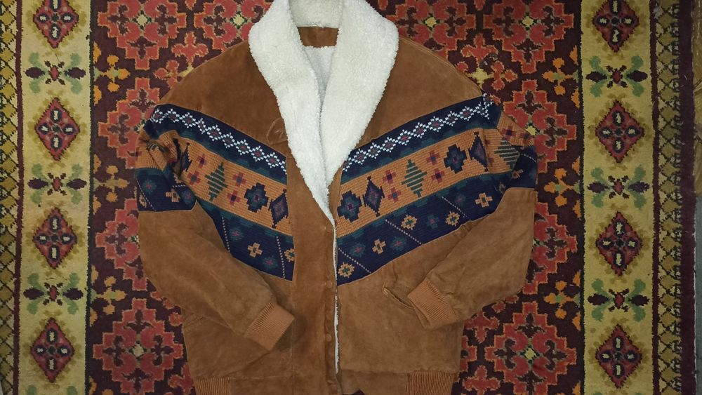 Куртка замшева,дуже тепла