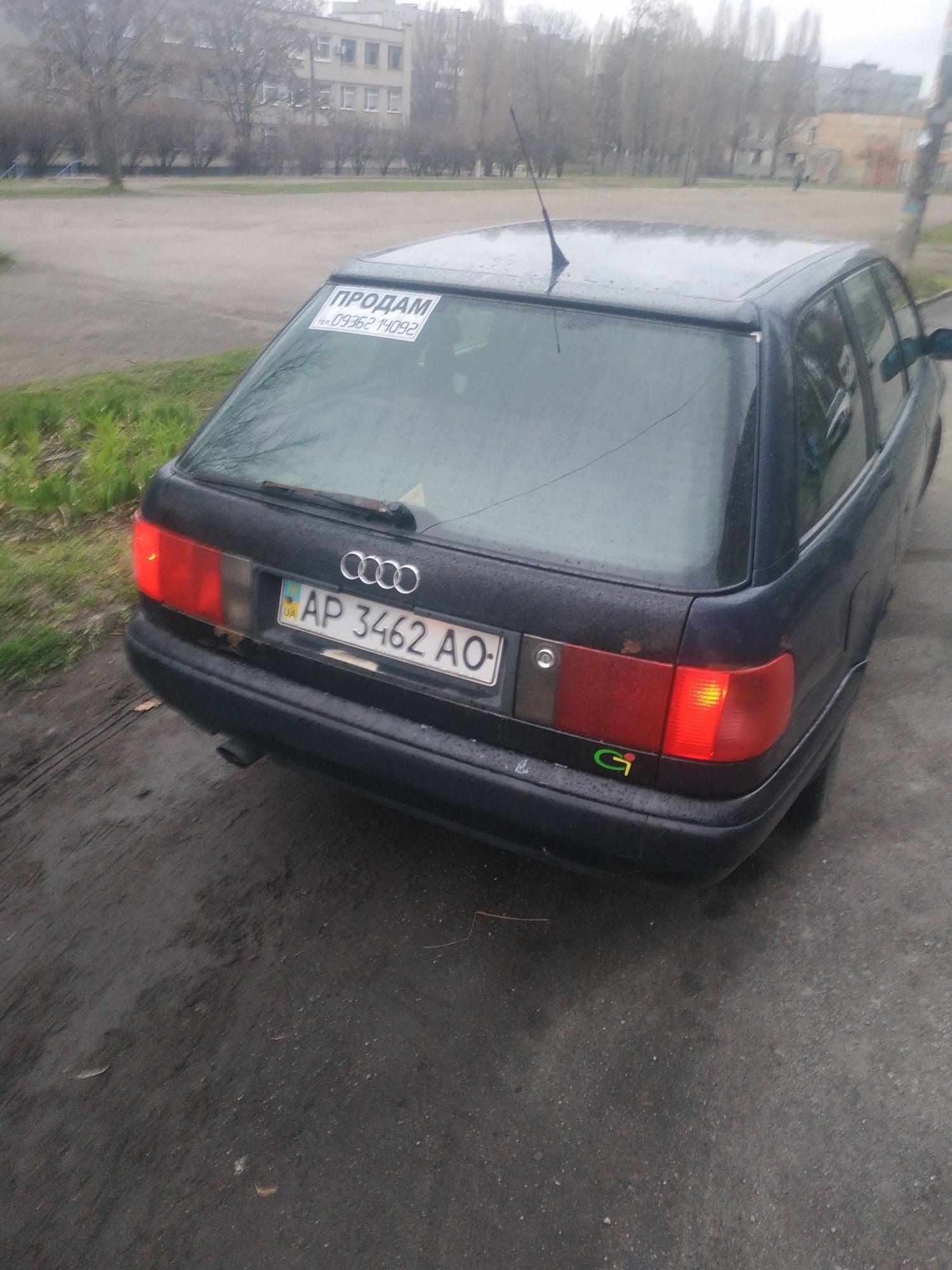 Audi 100 avant 2.0 бензин