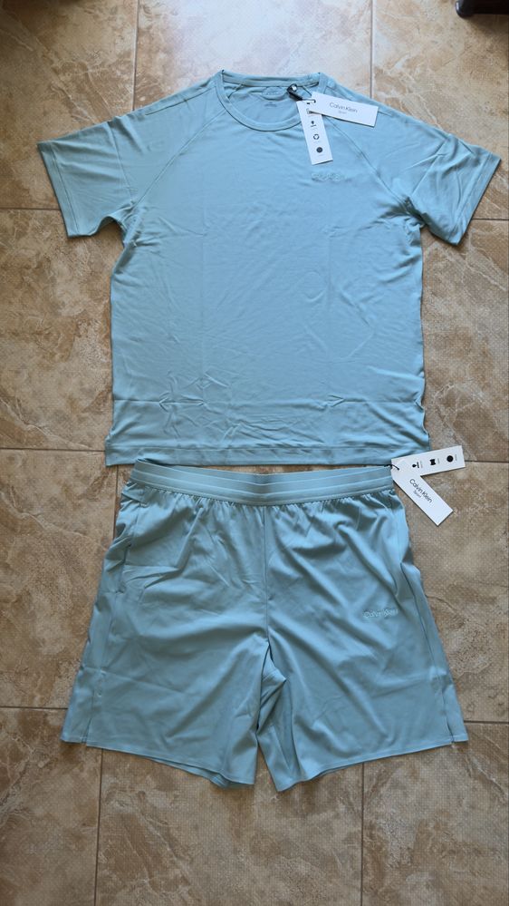Шорти нові Calvin Klein Soft Stretch Sport Shorts М і L
