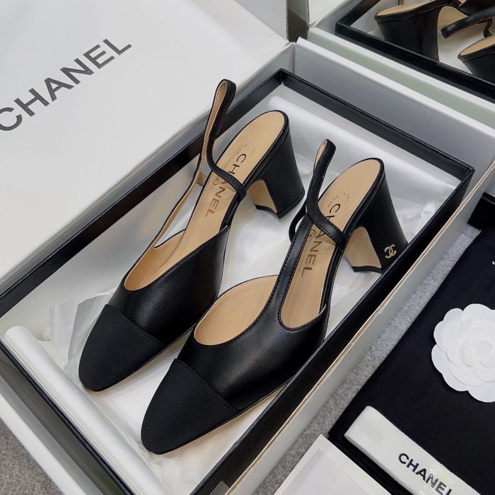 Czółenka Chanel black leather