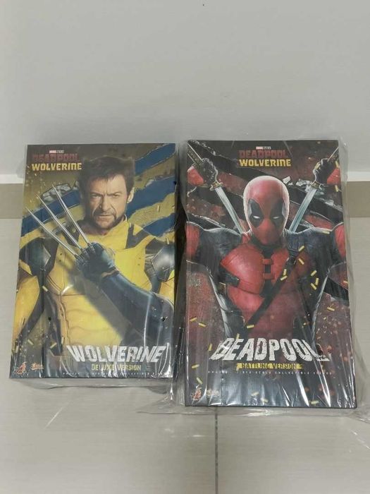 Figuras Hot Toys wolverine Deluxe Version & Deadpool Battling Version
