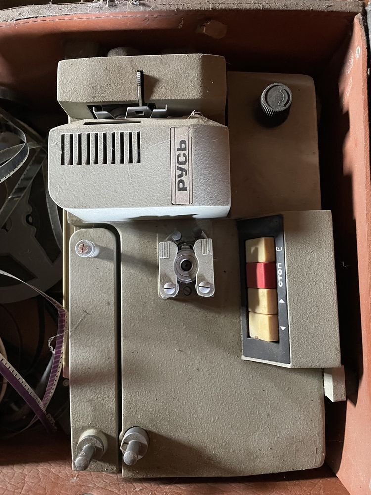 Старинный видеомагнитофон бабинный совдепия