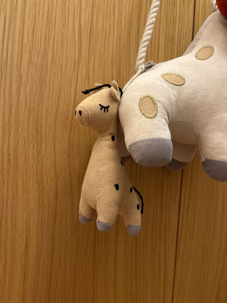 Mala girafa criança