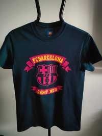 Świetny t-shirt  FC BARCELONA, super stan
